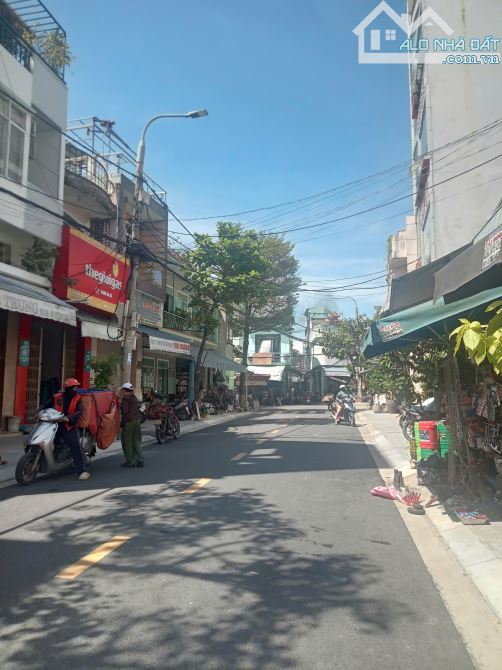 🔥 Bán nhà mặt tiền 5 tầng – Đường Đoàn Thị Điểm, Phước Ninh, Hải Châu, Đà Nẵng 🔥