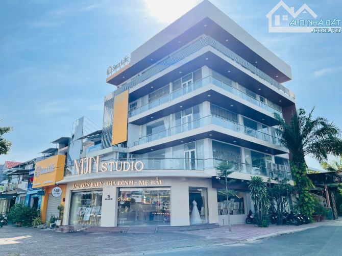 Cho thuê nhà 5 tầng, 464m2 tại đường Trần Quang Khải, P. Rạch Giá, T. An Giang