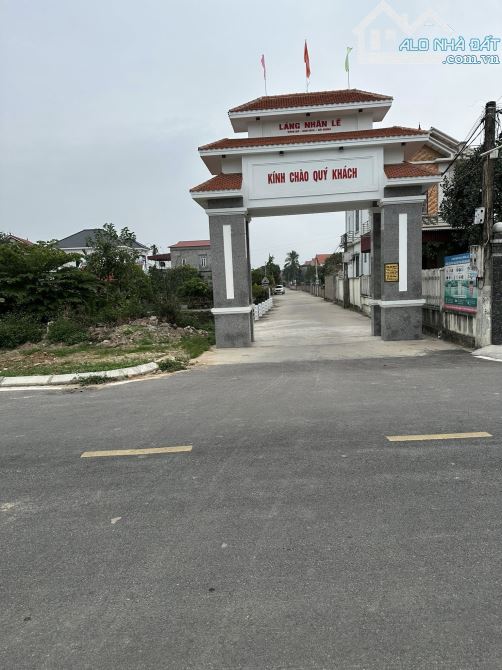 CHỈ HƠN TỶ SỞ HỮU NGAY LÔ ĐẤT TRỤC CHÍNH  NHÂN LỄ - ĐỒNG LẠC - NAM SÁCH - HD