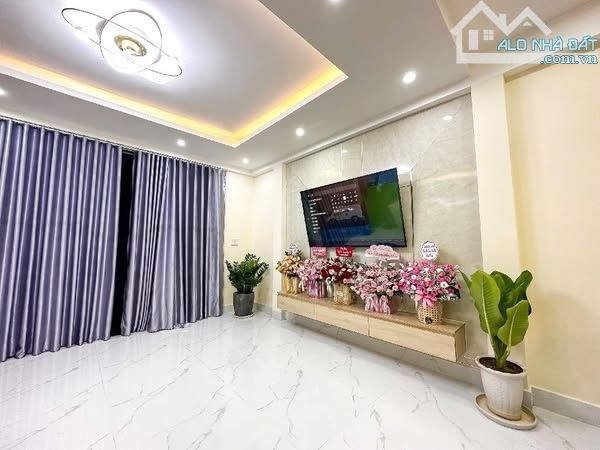 BÁN CĂN NHÀ 4 TẦNG (5 PHÒNG NGỦ)  – GIÁ CỰC SỐC -- CHỈ 3  TỶ 400 TRIỆU (có thương lượng)