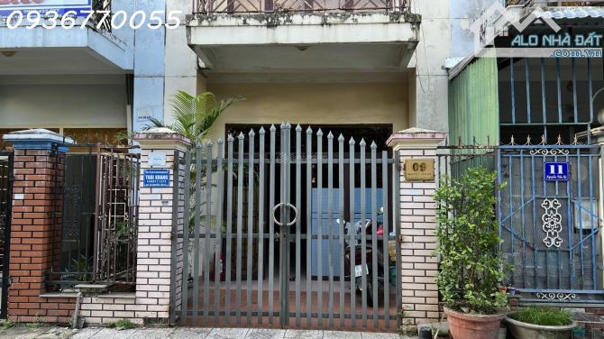 Cho thuê NR 4PN, 3WC, DTSD 220m2, giá siêu hời 6tr, ở Nguyễn Tấn Kỳ, Trần Phú, Quảng Ngãi
