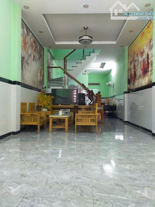 Bán nhà 1 trệt 1 lầu p.Bình Chuẩn Thuận An chỉ 2 tỷ 950 TL M7750