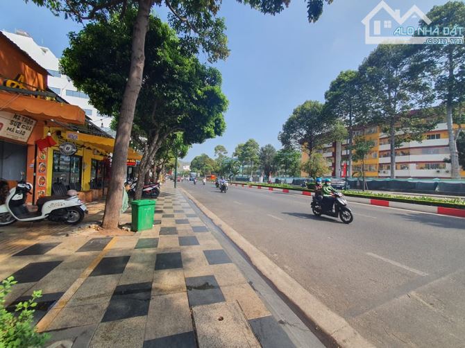 BÁN NHÀ MẶT TIỀN LÊ HỒNG PHONG – TRUNG TÂM VŨNG TÀU – ĐƯỜNG 36M, VỈA HÈ 5M – GIÁ 6,85 TỶ T