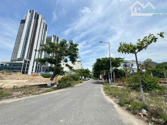 📣Bán Đất Biệt Thự Mặt Tiền, mặt Đường Huỳnh Văn Nghệ, Vĩnh Hoà, Nha Trang, Khánh Hòa.