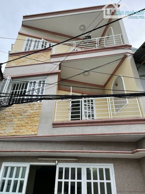 Bán nhà phường trung dũng  + hiện trạng: 1 trệt 2 lầu  + diện tích: 6,13m x 10,34m  + giá