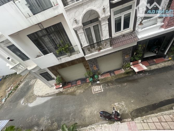 SIÊU PHẨM NHÀ ĐẸP BÌNH TÂN - FULL NỘI THẤT - 4 TẦNG BTCT - HẺM XE HƠI TRÁNH - 51M2