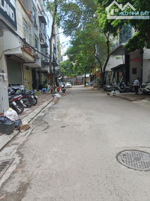 ĐÓN ĐẦU QUY HOẠCH -Phố Hoàng Hoa Thám -Quận Ba Đình -175 m2-MT 8.3