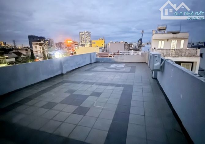 Bán nhà Quận 7 - 110m2 - 7.x tỷ - shr - hẻm 1 sẹc - p. Phú Thuận