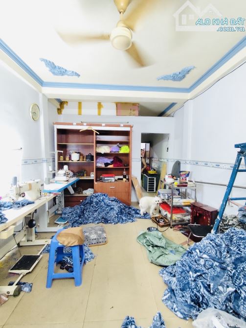 🔥 QUẬN 6 – BÁN ĐẤT TẶNG NHÀ – HẺM 9M KINH DOANH SIÊU NHỘN – 47M² – CHỈ 6,X