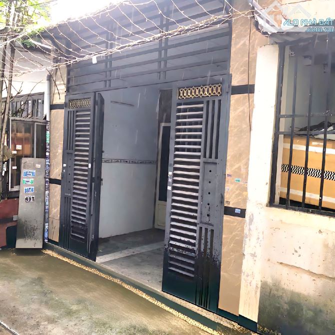 HẺM XE HƠI THÔNG – DIỆN TÍCH TO – Ở NGAY - HOẶC CHO THUÊ KHO XƯỞNG - NGAY LÊ TRỌNG TẤN - 7