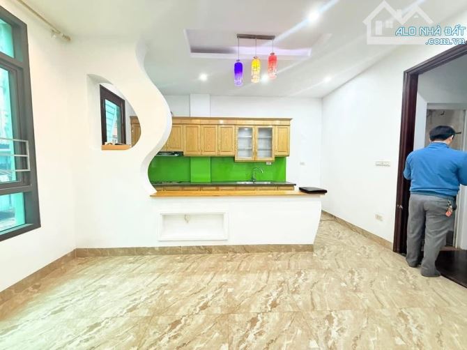 BÁN NHÀ NGHĨA TÂN – 6 TẦNG – Ô TÔ TRÁNH – KINH DOANH – 10.9 TỶ