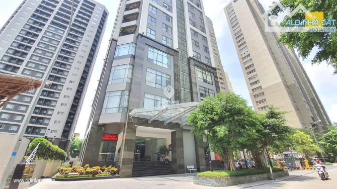 Bán căn hộ chung cư tòa vinata Tower Khuất Duy Tiến. 97M, 3 ngủ 2 wc. nhỉnh 7,4 tỷ.