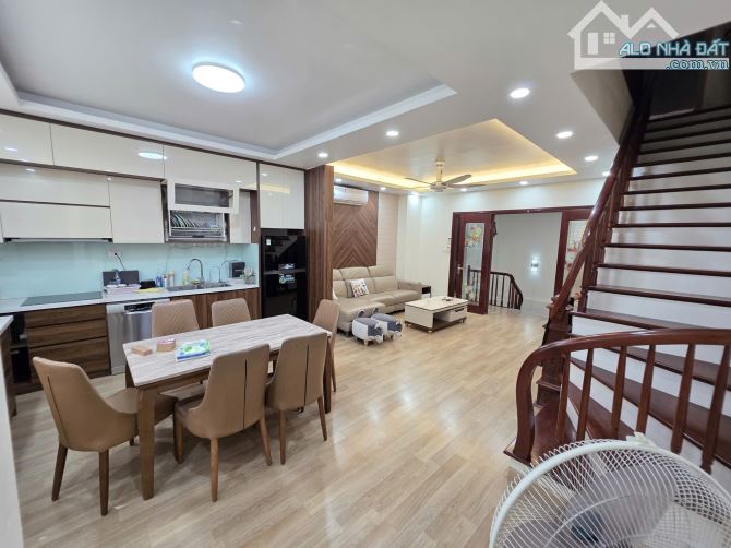 Liền kề đường Yên Xá, Tổng cục 5 Tần Triều, 60m2*7T thang máy, nhà hoàn thiện đẹp ở luôn.