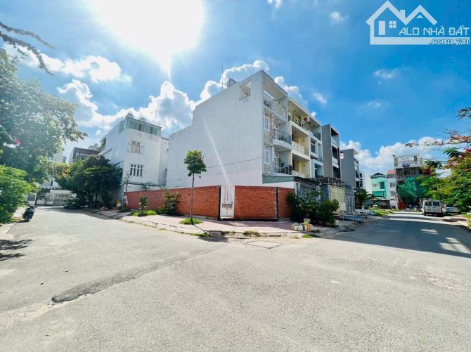 BÁN ĐẤT Dự Án Dịch Vụ Công Ích Quận 2 –  Khu 128 Lê Văn Thịnh , bán 4 lô Giá TLcc 09030341