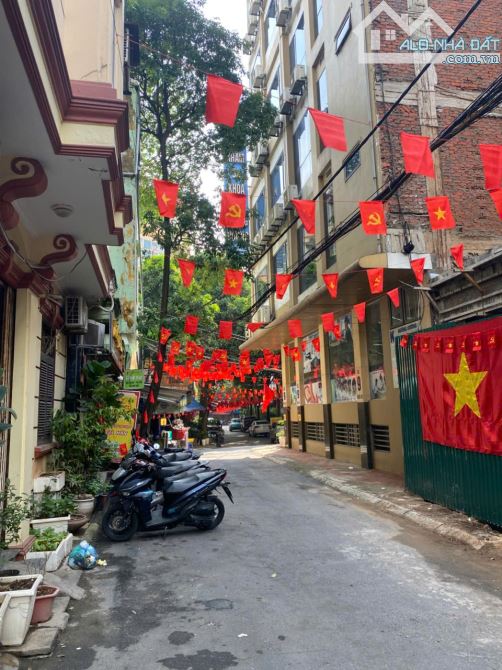 Bán nhà phố Hồ Tùng Mậu – 56m² – 5 tầng – MT 5,6m – ô tô phân lô – KD, nhỉnh 14 tỷ