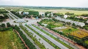 CẦN THANH LÝ GẤP LÔ GÓC NGAY VÒNG XOAY, SHR, GIÁ TỐT