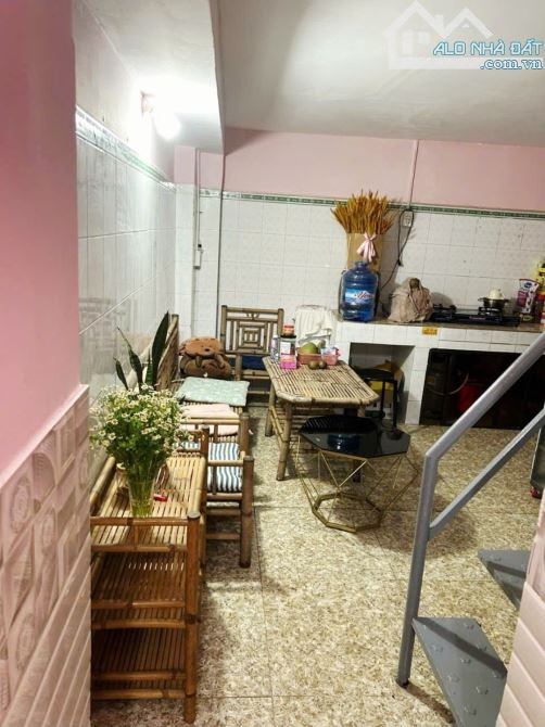 Bán nhà TÂN PHÚ - DT 56m2, Nhà 2 Tầng - Đang có Dòng tiền 20 Triệu/tháng