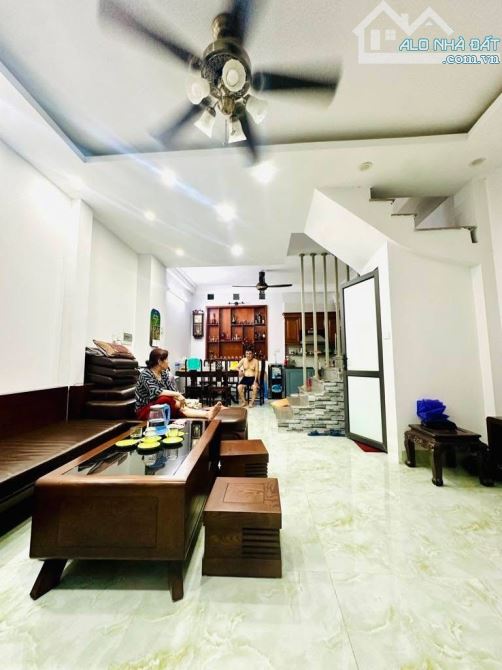 Bán nhà An Trai 45m2 5 tầng mặt tiền 4.8m ngõ rộng gần ô tô
