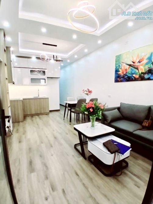 💥💥💥 TRUNG TÂM CẦU GIẤY – HIẾM CÓ KHÓ TÌM – NHÀ ĐẸP NHƯ CHUNG CƯ CAO CẤP – DÂN TRÍ ĐỈNH,