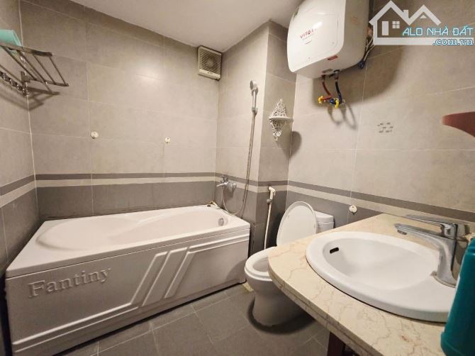 CẦN BÁN CHDV TÒA A2 229 PHỐ VỌNG - DT 120M2 - T15 - GIÁ 10.1 TỶ