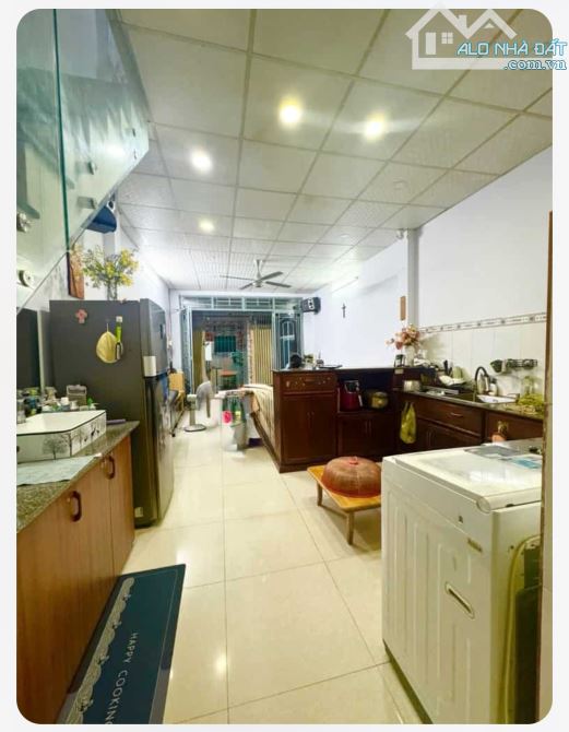 B.ÁN NHÀ Đường Lê Văn Quới bình tân 4 x 9   4.15 Tỷ   - Kết cấu : dt 4 x 9 hai tâng 2pn 2w