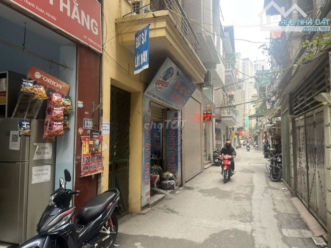 Cho thuê nhà riêng ngõ 211 Khương Trung, Thanh Xuân, Hà Nội. Dt 40m x 3 tầng, giá 11tr