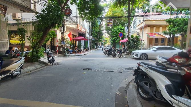 Cho thuê nhà mặt ngõ Ngụy Như Kon Tum – Thanh Xuân, 100m² x 4 tầng, MT 6m