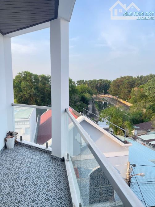 Nhà đẹp,Hệ thống điện thông minh từ xa, có gara ô tô... Ngay Vincom Biên Hoà ✅ Gần CSTG - 10