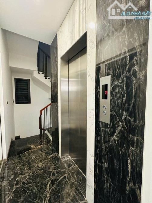 Ngõ vip Tây Sơn 6 tầng thang máy xịn xò, oto tránh đỗ 20m, 50m2 + VP. Giá 19 tỷ - 10
