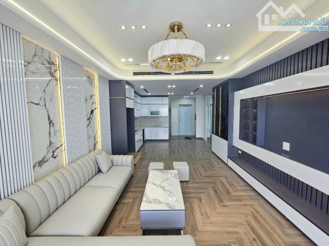 🚀 THẠCH BÀN 52M², 7 TẦNG, Ô TÔ VÀO NHÀ, 5 NGỦ, FULL NỘI THẤT – 13,5 TỶ - 10