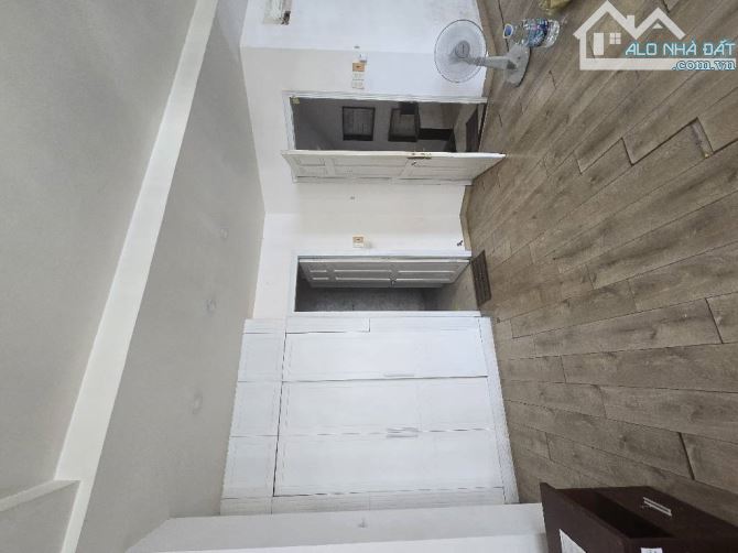 BÁN NHÀ 5 TẦNG NGAY MẶT TIỀN LÂM VĂN BỀN, P.TÂN KIỂNG,QUẬN 7.DT 70M.CHỈ 18 Tỷ 9 - 10
