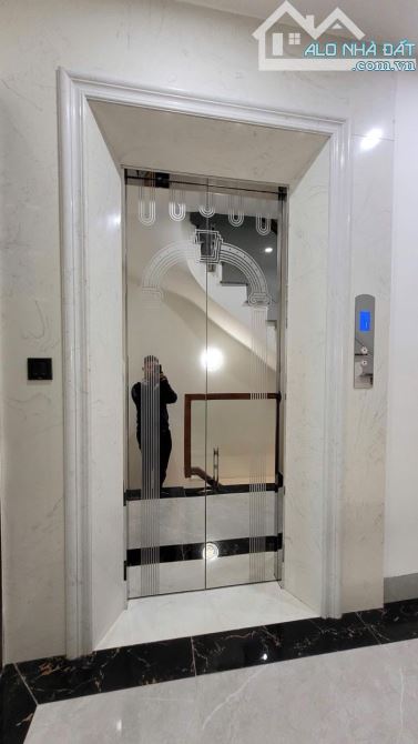 Bán nhà Láng Hạ 76,21m², 5 tầng, phân lô VIP, ô tô tránh, nguồn độc quyền, giá 24 tỷ - 11