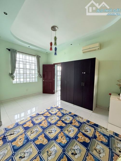 🔥CĂN GÓC 2 MẶT HẺM XE TẢI - NGANG LỚN 5.6 m - 98.2M2 - 4 TẦNG BTCT - 11.8TỶ TL - 11