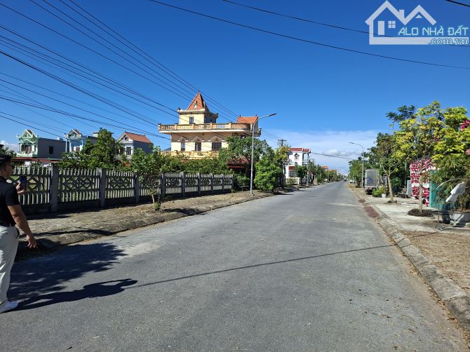 100m2 giá chỉ nhỉnh 1tỷ ô tô tránh nhau thoải mái kinh doanh - 2
