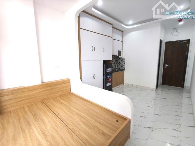 CCMN Liễu Giai, 83m x 7 tầng, 24 phòng, lô góc thoáng sáng, full nội thất, DT 1,4tỷ - 1