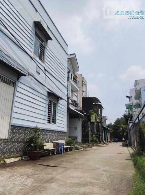 BÁN NHÀ 4 TẦNG (4X14M) - NHÀ MỚI ĐẸP VÀO Ở NGAY - HẺM VĂN TIẾN DŨNG 6M, GIÁP QUẬN 8 - CHỈ - 1