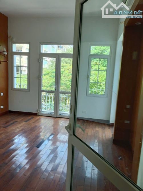 Bán nhà KĐT Mễ Trì Thượng vị trí cực đẹp lô góc kinh doanh đỉnh dt122m2 giá 45.5 tỷ - 1