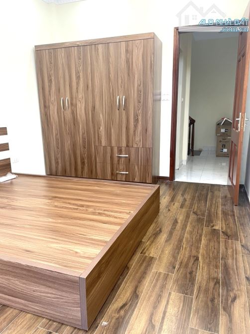 BÁN NHÀ ĐƯỜNG CỔ LINH 30M2, 5 TẦNG NGÕ THÔNG, FULL NỘI THẤT, 6.9 TỶ - 1