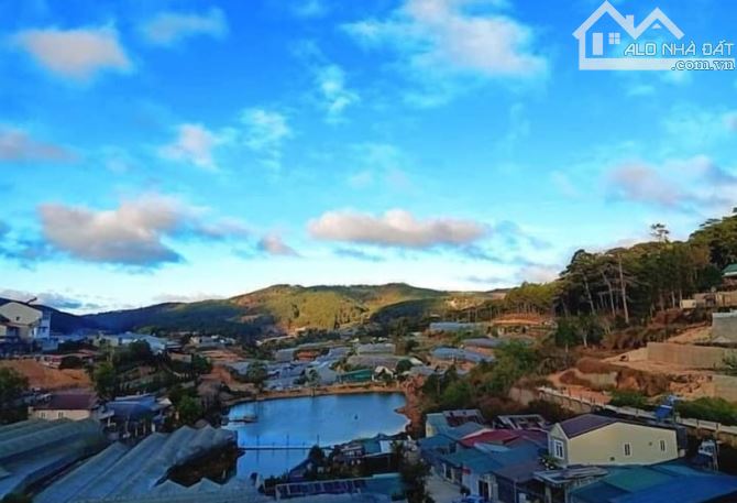 VILLA 2 MT TRIỆU VIỆT VƯƠNG 300m2 2 TẦNG HOÀN CÔNG VIEW THUNG LŨNG RỪNG THÔNG - 1