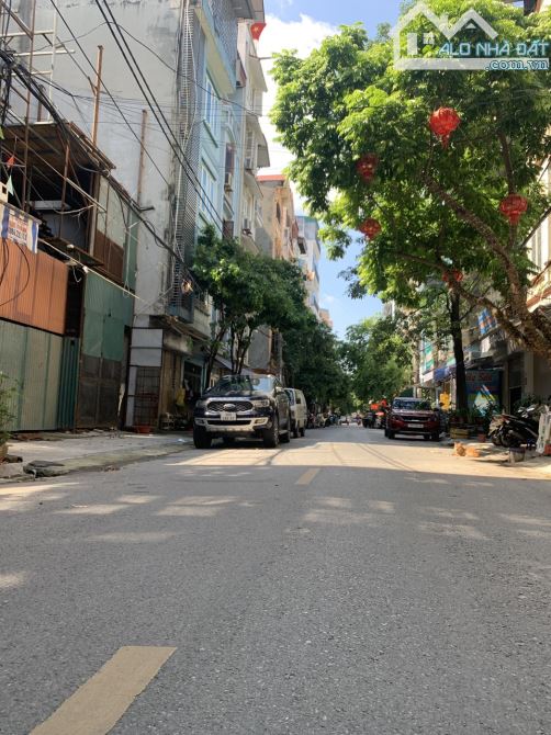 Bán nhà mặt phố Lý Thường Kiệt- Hà Đông 35m2- 5 tầng- phân lô- vỉa hè giá 12 tỷ - 1