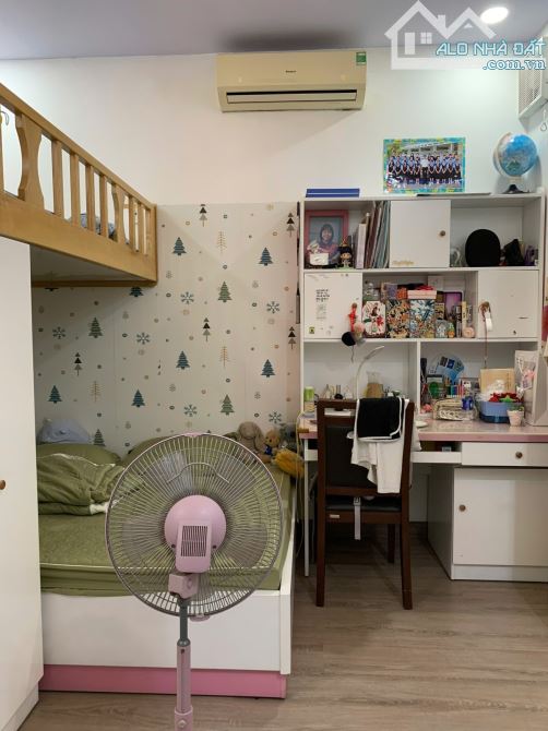 😍📣NHÀ GIÁP QUẬN 10 -THÀNH MỸ -P8-TÂN BÌNH- 54M2 - 3 TẦNG -CHỈ 6,8 TỶ - 1