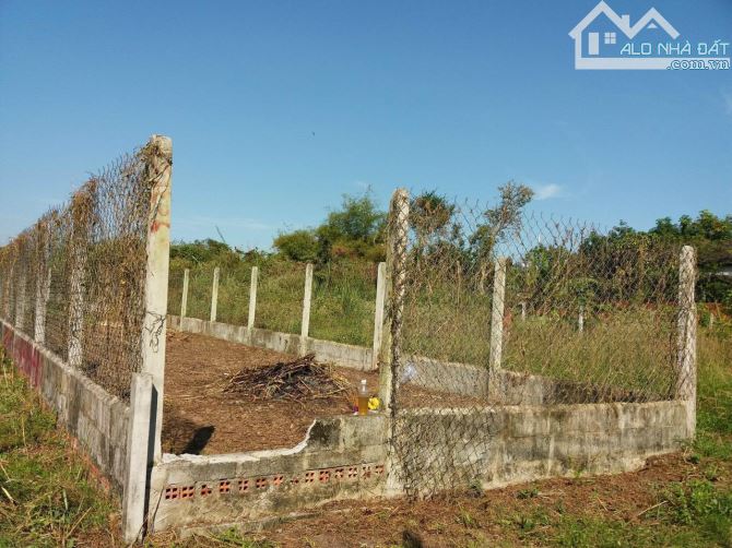 Bán đất thổ cư - Củ Chi : 134,5m2( 5x27 ) - Phước Thạnh . Giá 1 tỷ 800 - 1