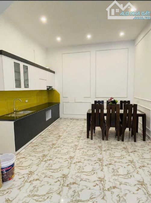 Cho thuê nhà mới đẹp Đội Cấn- Ngoc Hà. 60m2x4T. Đồ cb . 20tr/th - 1
