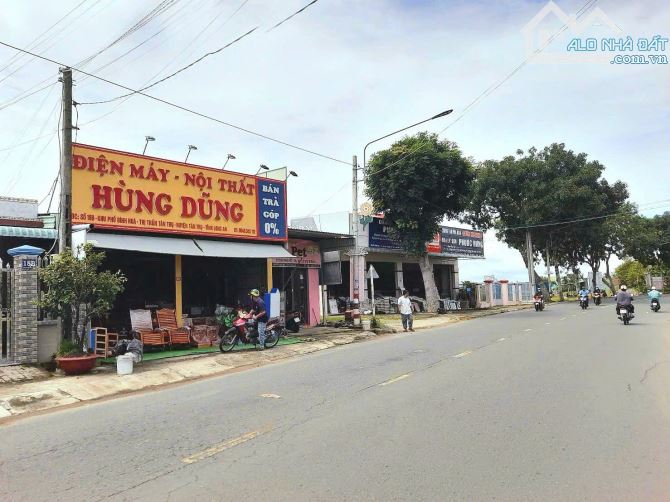 Quá ngộp, chỉ 580tr sở hữu 155m2 đất thổ sát chợ Tân Trụ - 1