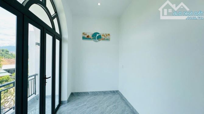Nhà 2 Tầng kiên cố kề bên TT Diên Khánh- cách Nha Trang 13phut - 1