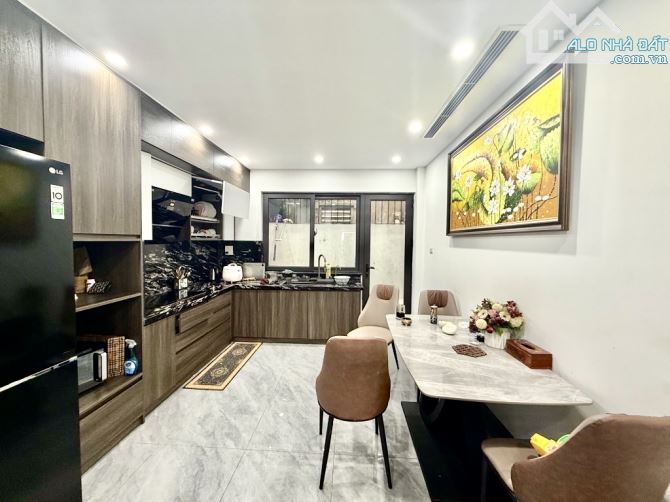 Bán Nhà Sài Đồng 63m2-chỉ 12 tỷ-Ô TÔ VÀO NHÀ-6 TẦNG THANG MÁY-7 PHÒNG-FULL NỘI THẤT - 1