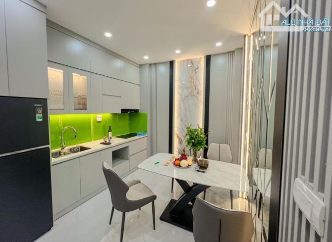 Bán nhà Thạch Bàn, Long Biên 40m2, 4 tầng, ô tô nhỏ đỗ cửa, 7.8 tỷ - 1