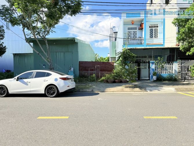 BÁN đất đường TRẦN TỬ BÌNH_ Dt 100m2_ Đường 10m5_ Giá 4 Tỷ 65_ SẠCH ĐẸP - 1