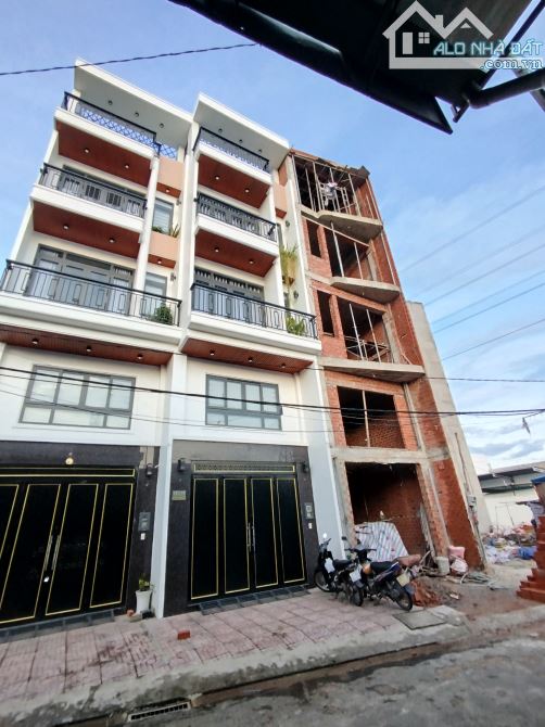 NHÀ MỚI 5 TẦNG THANG MÁY, GẦN AEON MALL KHU TÊN LỬA 4M X 13M - 1