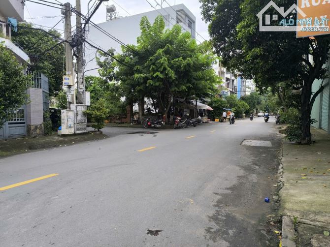 CHDV Hẻm 110 ĐS 30 P6.-GV. DT: 4X13m DTSD 203m2. 9 PN ĐCT 38TR, Gía 7.8 tỷ TL - 1